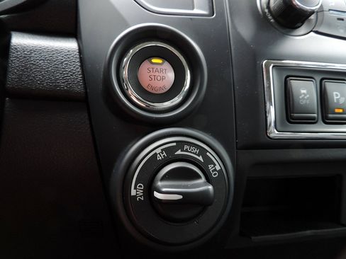 Used 2023 Nissan Titan SV w/ Accessory Utility Package image 21