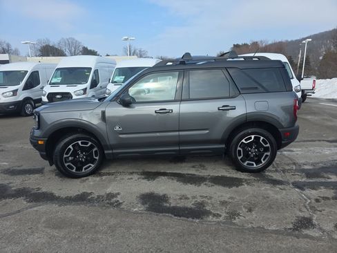 Used 2024 Ford Bronco Sport Outer Banks w/ Tech Package image 4