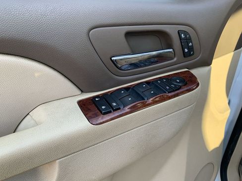 Used 2011 Chevrolet Silverado 2500 LTZ w/ LTZ Plus Package image 17