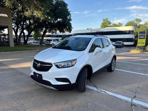 Used 2019 Buick Encore Preferred FWD image 2