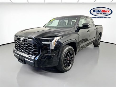 Used 2022 Toyota Tundra SR5 w/ TRD Sport Package image 4
