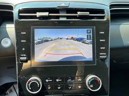 Certified 2023 Hyundai Tucson SEL AWD/4WD image 21