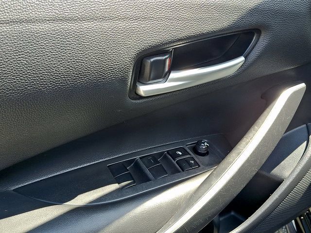 Certified 2024 Toyota Corolla SE FWD image 7