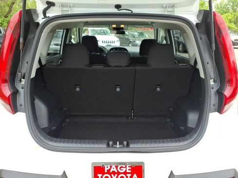 Used 2020 Kia Soul LX FWD image 9