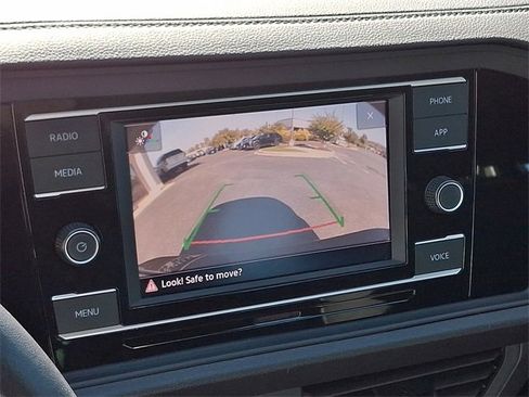 Used 2024 Volkswagen Jetta S image 17