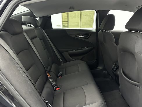 Used 2023 Chevrolet Malibu LT image 32