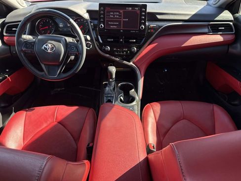 Used 2021 Toyota Camry XSE image 16