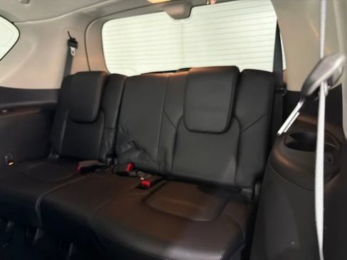 Used 2024 Nissan Armada Platinum w/ Captain's Chairs Package AWD/4WD image 18