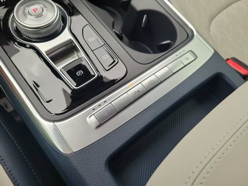 New 2026 Kia Carnival EX FWD image 27