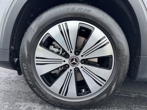 Used 2023 Mercedes-Benz EQB 300 4MATIC w/ Exclusive Package image 22