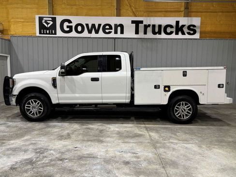 Used 2020 Ford F350 XLT w/ XLT Value Package AWD/4WD image 2