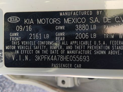 Used 2017 Kia Forte LX FWD image 33