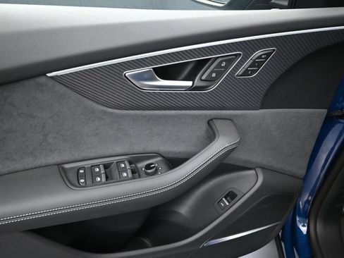 New 2026 Audi SQ8 Premium Plus AWD/4WD image 6