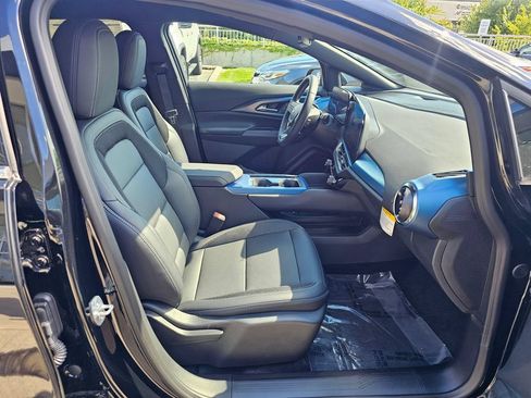 Used 2026 Chevrolet Equinox EV LT AWD/4WD image 11