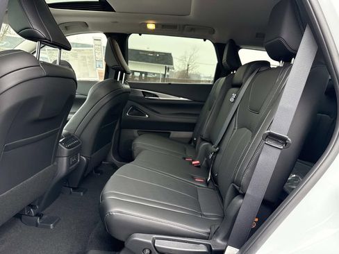 New 2026 INFINITI QX60 Luxe w/ Cargo Package image 18