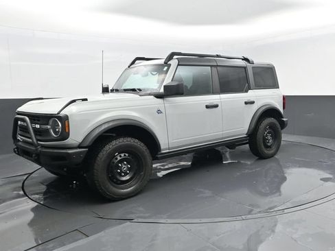 Used 2022 Ford Bronco Black Diamond AWD/4WD image 1