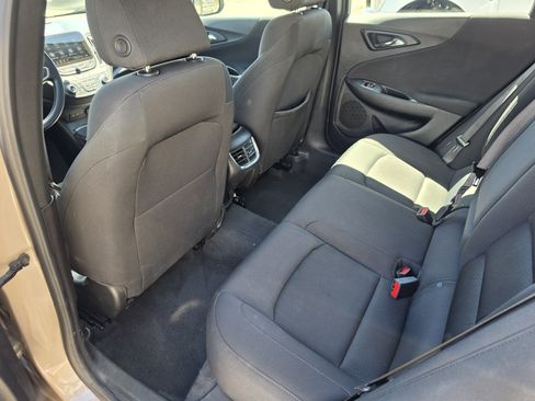 Used 2023 Chevrolet Malibu LT w/ Driver Confidence Package FWD image 18