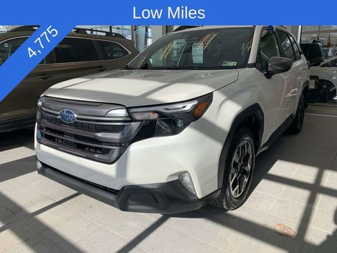 Certified 2025 Subaru Forester Premium image 2