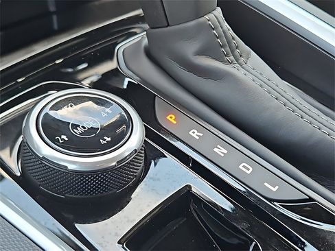 Used 2026 Chevrolet Colorado Trail Boss image 23