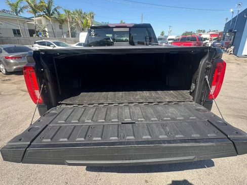 Used 2019 GMC Sierra 1500 SLT w/ SLT Premium Plus Package image 25