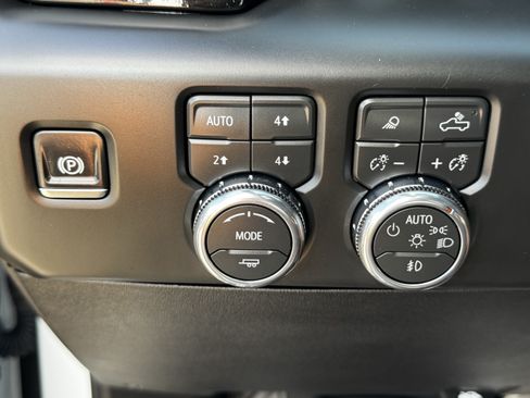 Used 2026 GMC Sierra 1500 Denali Ultimate AWD/4WD image 21