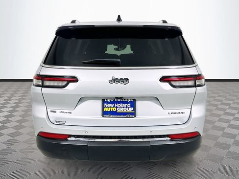 Used 2023 Jeep Grand Cherokee L Laredo w/ Luxury Tech Group I AWD/4WD image 6