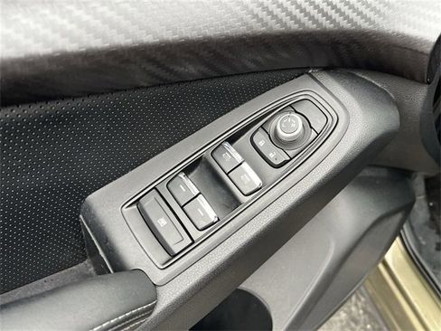 Used 2022 Subaru Ascent Onyx Edition image 15