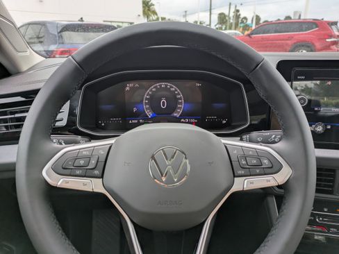 New 2026 Volkswagen Jetta SE FWD image 28