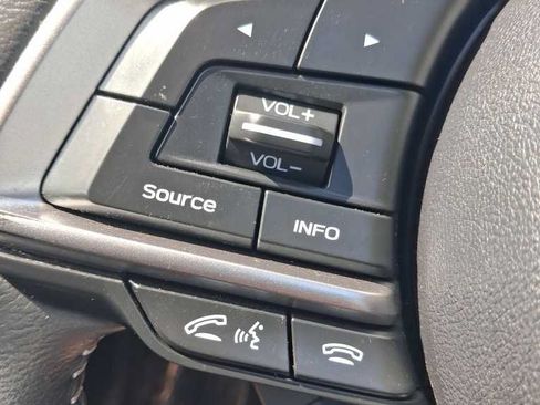 Used 2023 Subaru Forester Premium AWD/4WD image 36