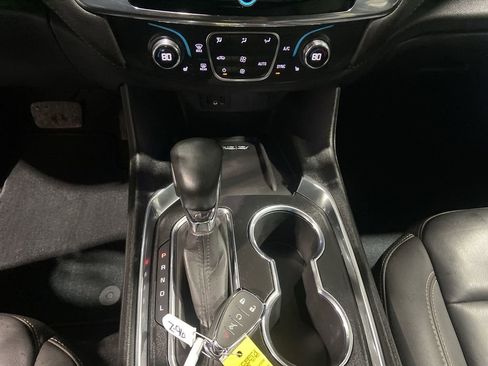 Certified 2023 Chevrolet Traverse LT AWD/4WD image 18