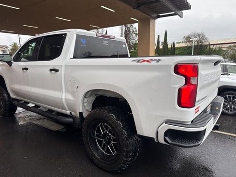 Used 2020 Chevrolet Silverado 1500 Custom w/ Custom Value Package image 7