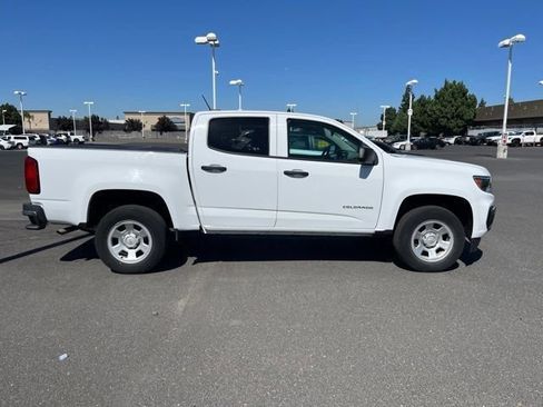 Used 2022 Chevrolet Colorado W/T w/ WT Convenience Package RWD image 3