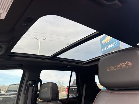 Used 2022 Chevrolet Tahoe High Country image 20