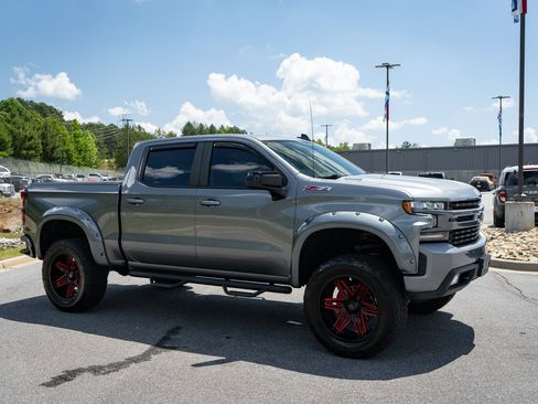 Used 2021 Chevrolet Silverado 1500 RST AWD/4WD image 12