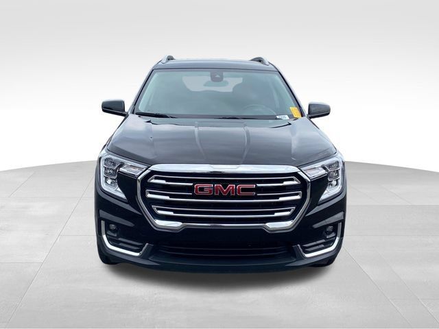 Certified 2024 GMC Terrain SLT AWD/4WD image 2