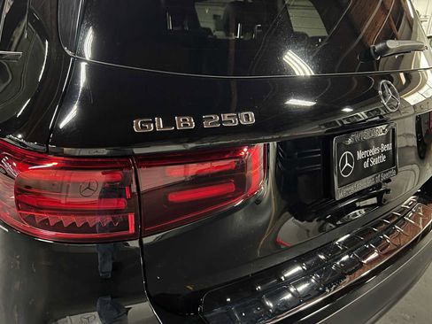 Certified 2026 Mercedes-Benz GLB 250 4MATIC image 15