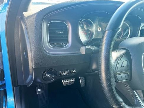 Used 2023 Dodge Charger Scat Pack w/ Navigation & Travel Group image 10