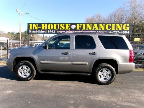 Used 2008 Chevrolet Tahoe LS image 1