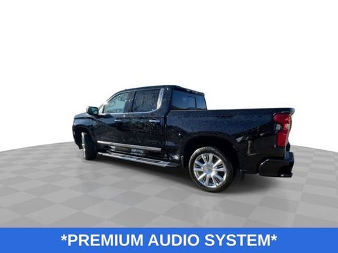 Used 2023 Chevrolet Silverado 1500 High Country w/ Technology Package image 7