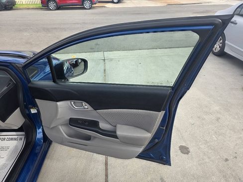 Used 2015 Honda Civic LX image 8