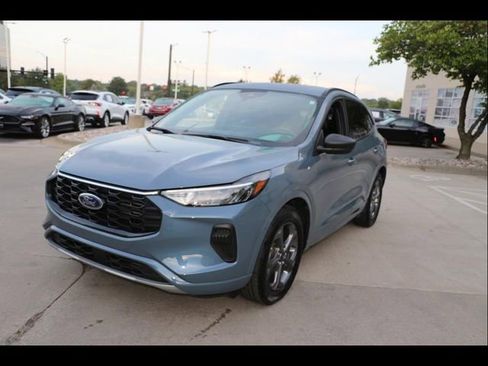 Used 2024 Ford Escape ST-Line w/ Tech Pack #1 image 2