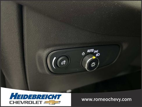 Used 2024 Chevrolet Equinox LT w/ LPO, Floor Liner Package image 28