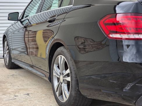 Used 2016 Mercedes-Benz E 350 4MATIC Sedan image 38