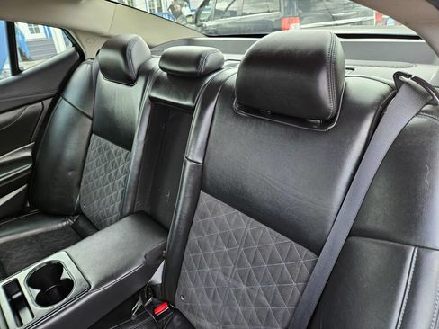 Used 2017 Nissan Maxima SR w/ Midnight Edition FWD image 11