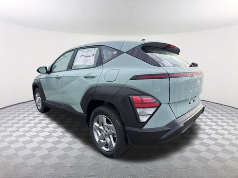 New 2026 Hyundai Kona SE FWD image 7