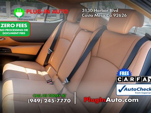 Used 2024 Lexus ES 350 w/ Premium Package FWD image 10