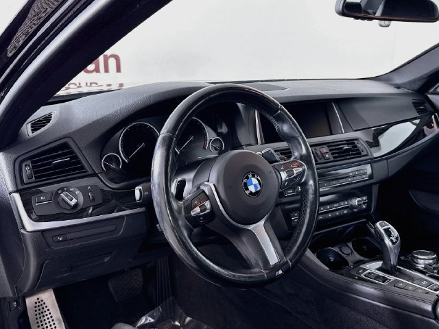 Used 2016 BMW 535i xDrive Sedan AWD/4WD image 9