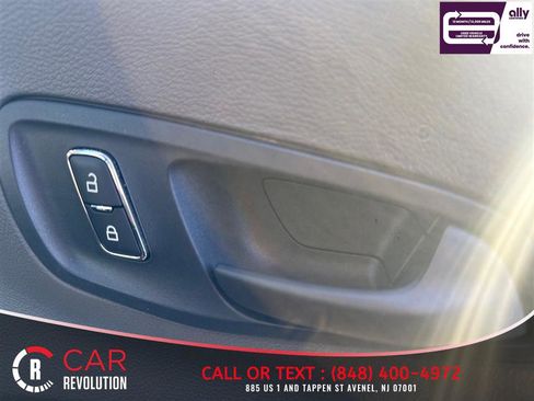 Used 2024 Ford Transit 350 XLT image 43