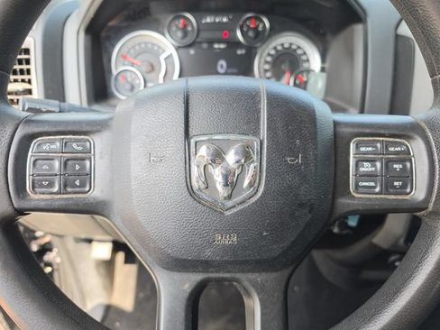 Used 2020 RAM 1500 Tradesman w/ Tradesman SXT Package RWD image 33