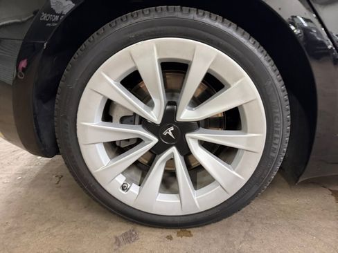 Used 2021 Tesla Model 3 Standard Range Plus RWD image 21